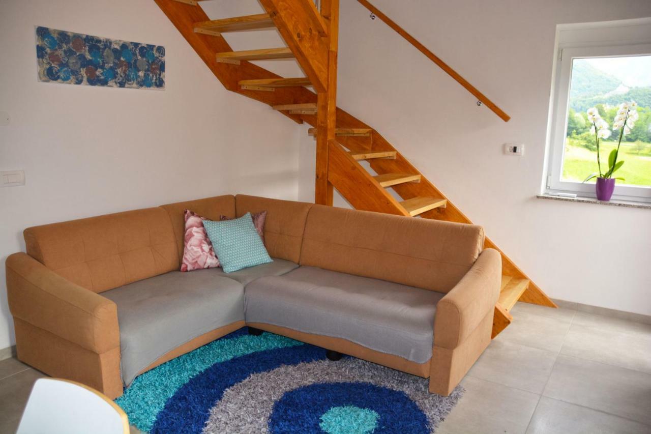 Ferienwohnung Hisasmihelka Kobarid Exterior foto